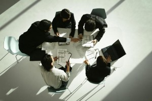 グループワークを勝ち抜く就活ノウハウ5つのテクニック